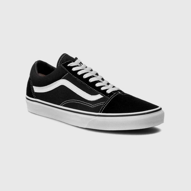 vans old skool black and white with black laces