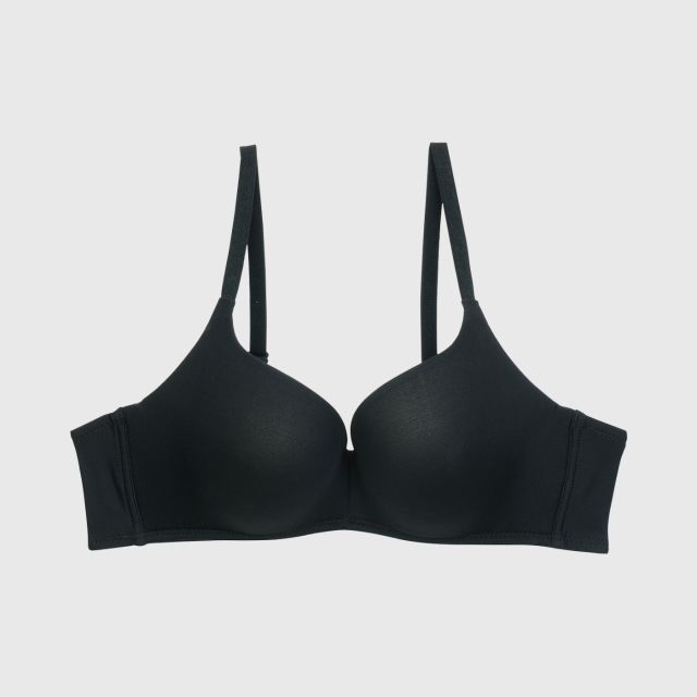 Wacoal Wireless Bra Wb5577 Black Poshmark makes shopping fun, affordable & easy!