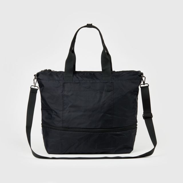 MAHANAKHON Expandable Folding Tote Bag With Luggage Sleeve - Black & Navy