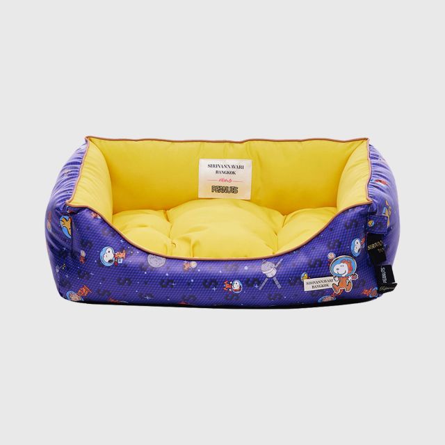 SIRIVANNAVARI X PEANUTS Yellow Pet Bed