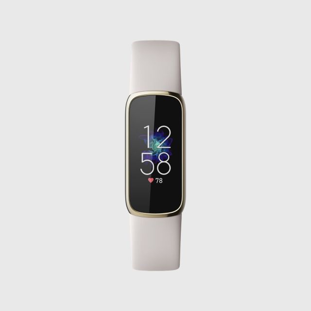 fitbit luxe activity tracker lunar white
