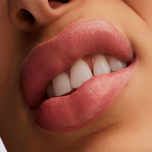 M∙A∙C Lustreglass SheerShine Lipstick Thanks, It’s MAC! 3 g / 0.1 oz