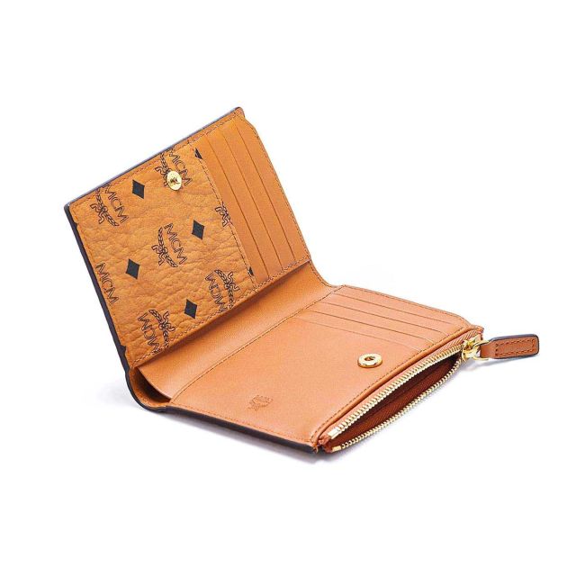 Mcm wallet online