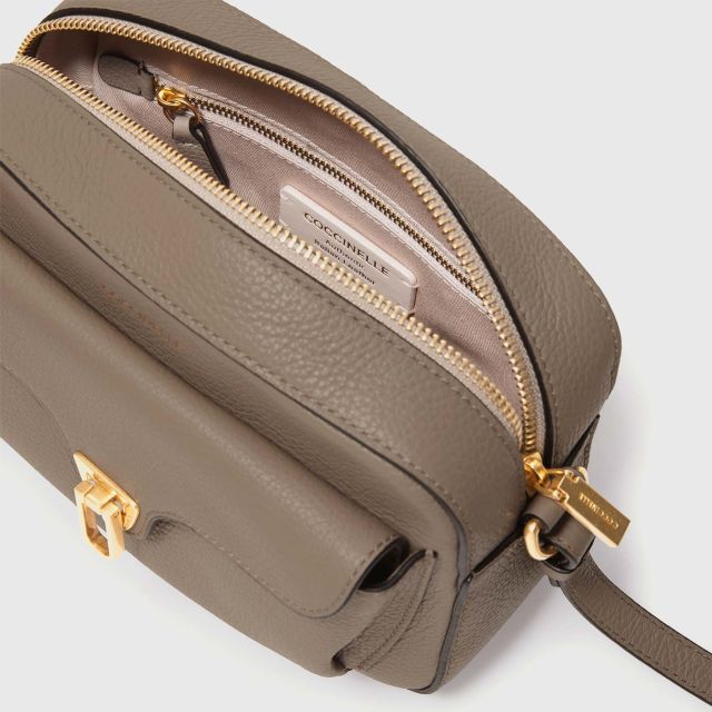 Coccinelle beat soft discount medium