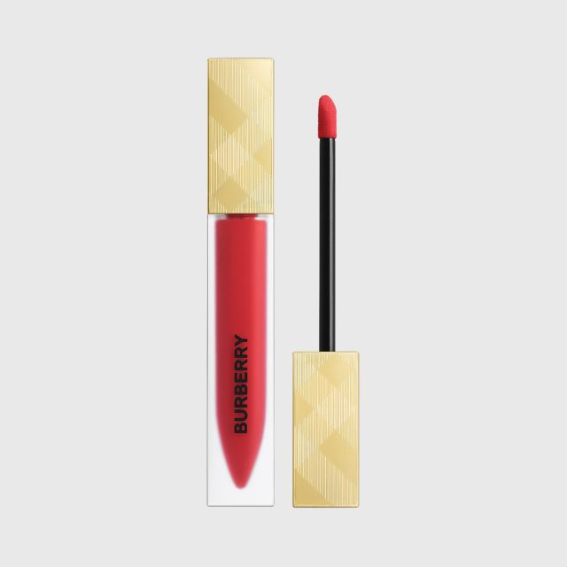 Burberry kisses 109 shop