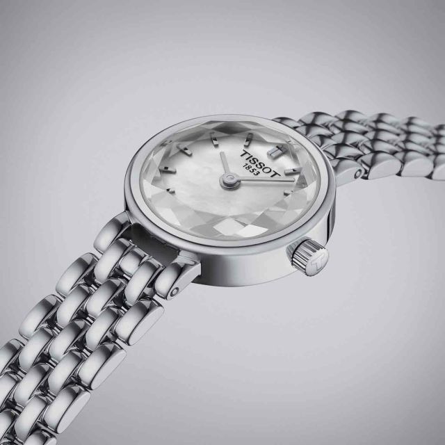 TISSOT Lovely T1400091111100 Watch 19.5 mm