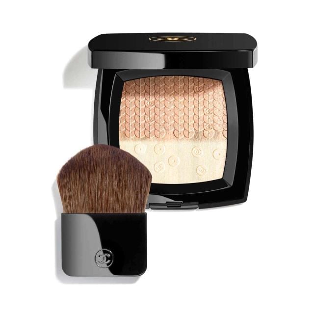 Compact powder store chanel