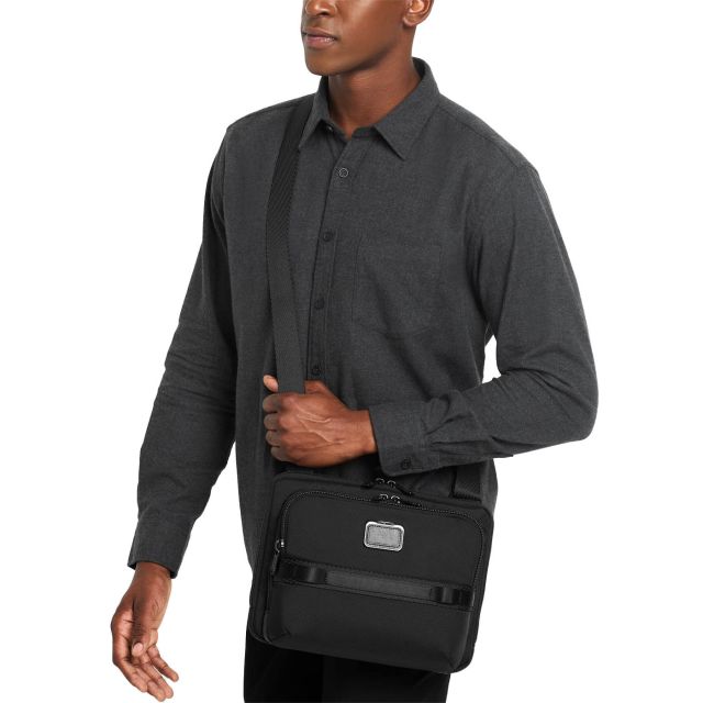TUMI BRAVO ビジネスバッグ 黒 新品未使用 Yahoo!オークション -「tumi bravo」(メンズバッグ) の落札相場