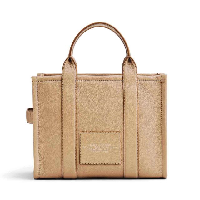 ★追跡&関税込【MARC JACOBS】THE LEATHER MEDIUM TOTE BAG MARC JACOBS The Leather Medium Tote Bag | Bloomingdale's